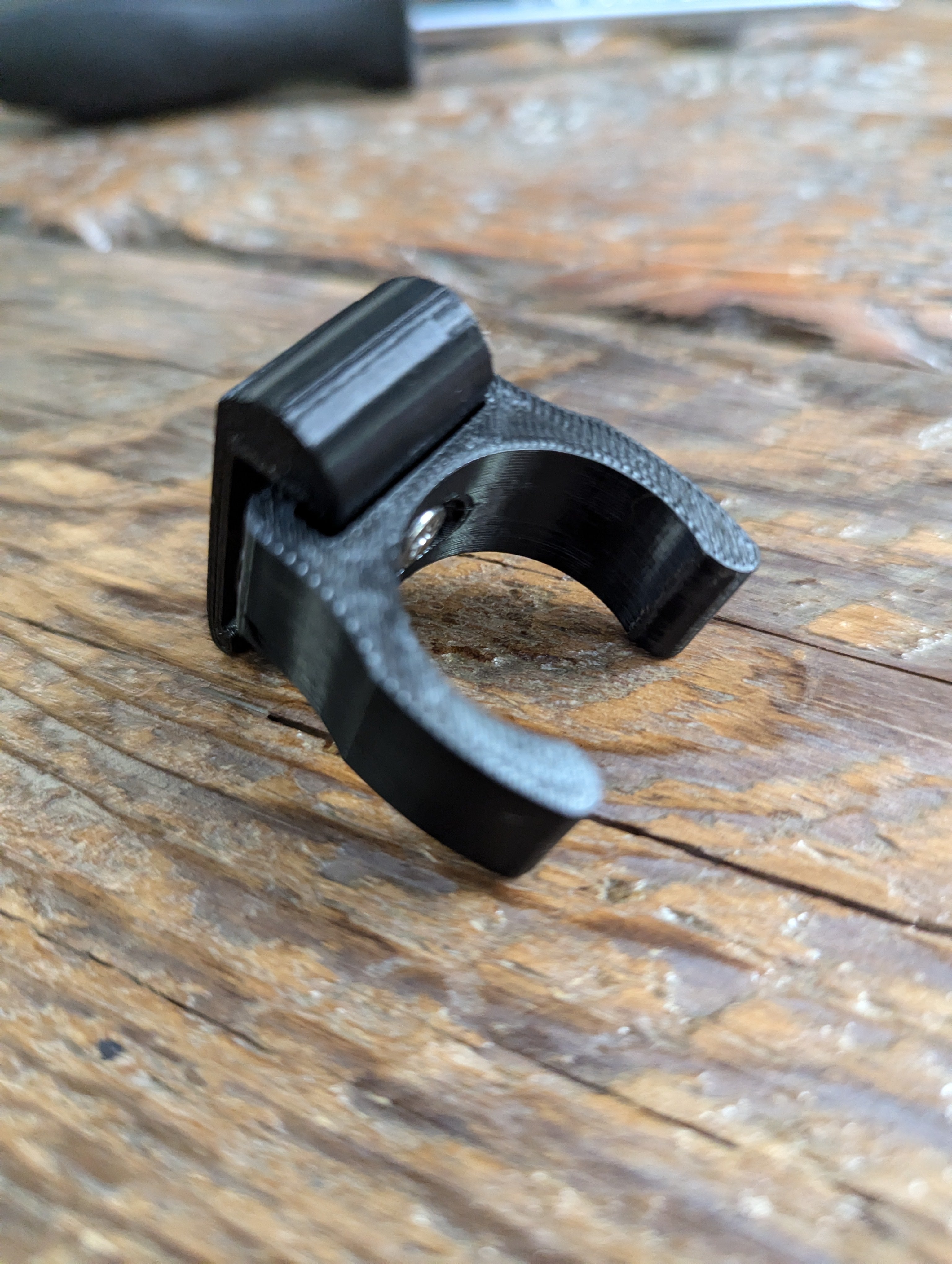 TreeStyx / Synergy Stick Caddy for Saddle Hunting