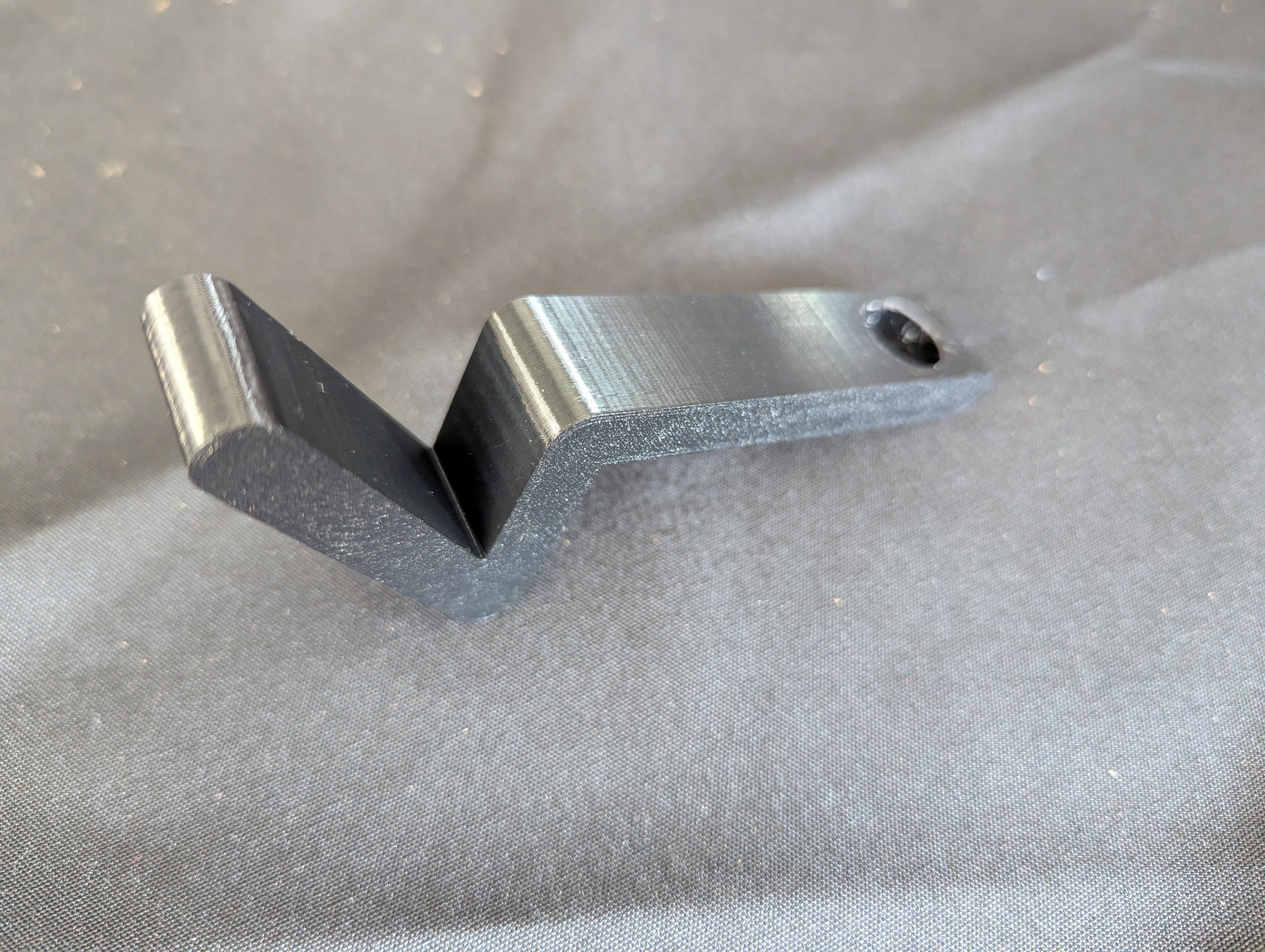 Headrest Post Bow/Gear Hanger