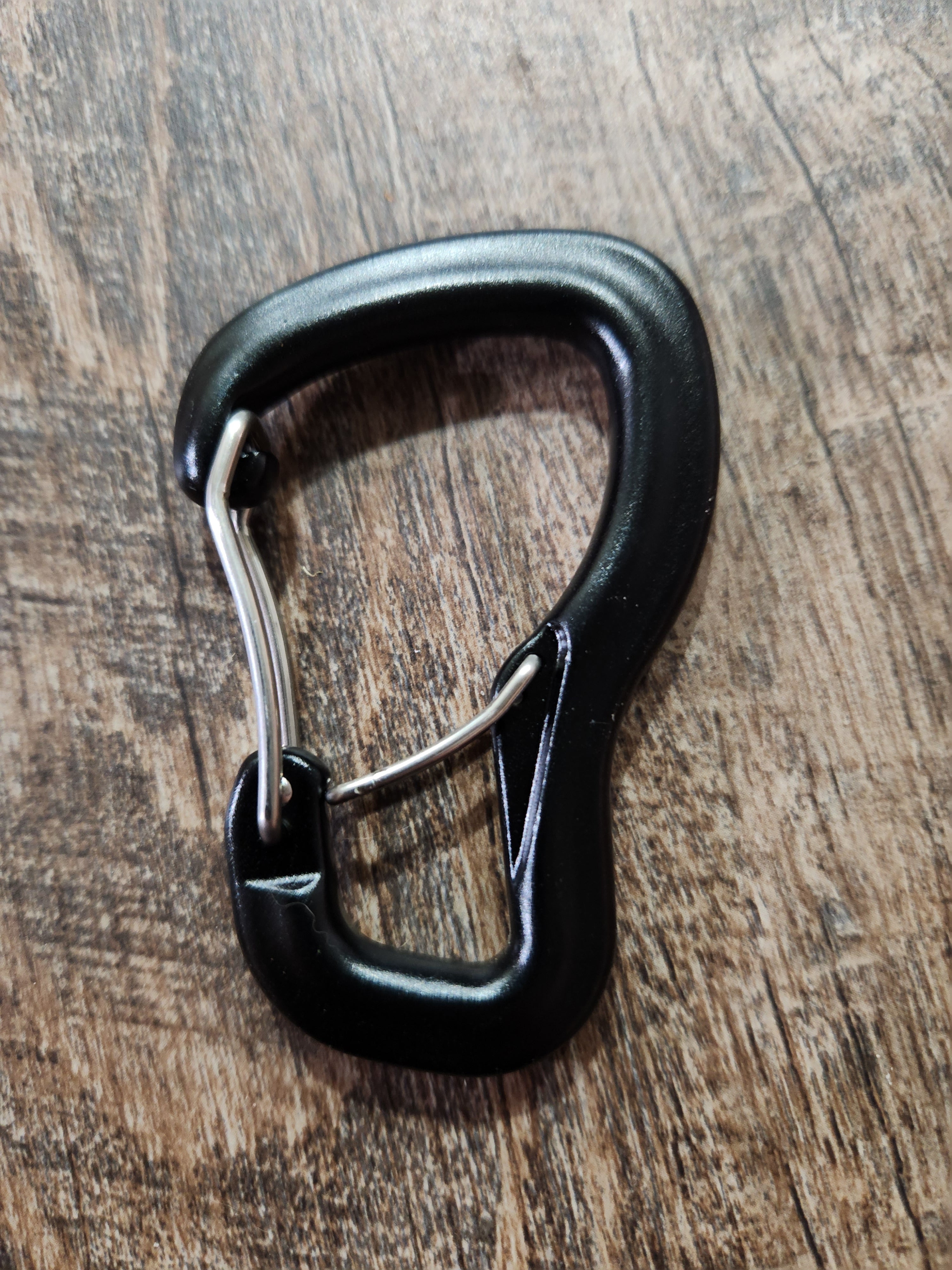 Saddle Carabiner