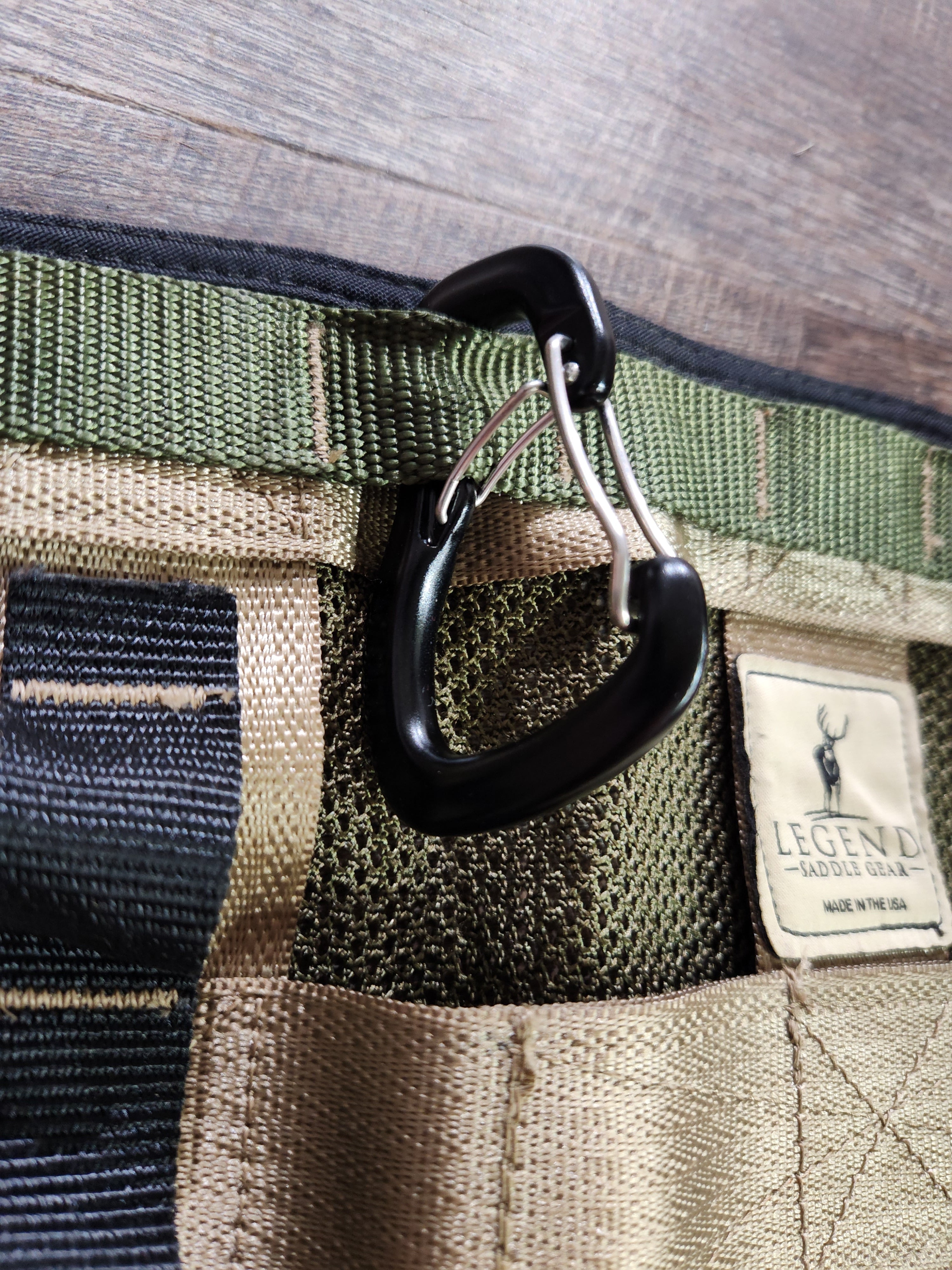 Saddle Carabiner